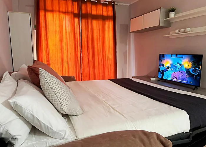 Americas 600 Metres From The With 2 Bedrooms And 2 Bathrooms Apartman *