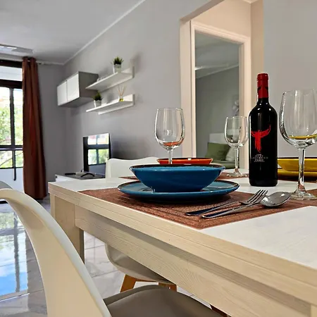 Apartamento Americas 600 Metres From The With 2 Bedrooms And 2 Bathrooms