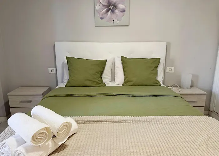 아파트 Americas 600 Metres From The With 2 Bedrooms And 2 Bathrooms